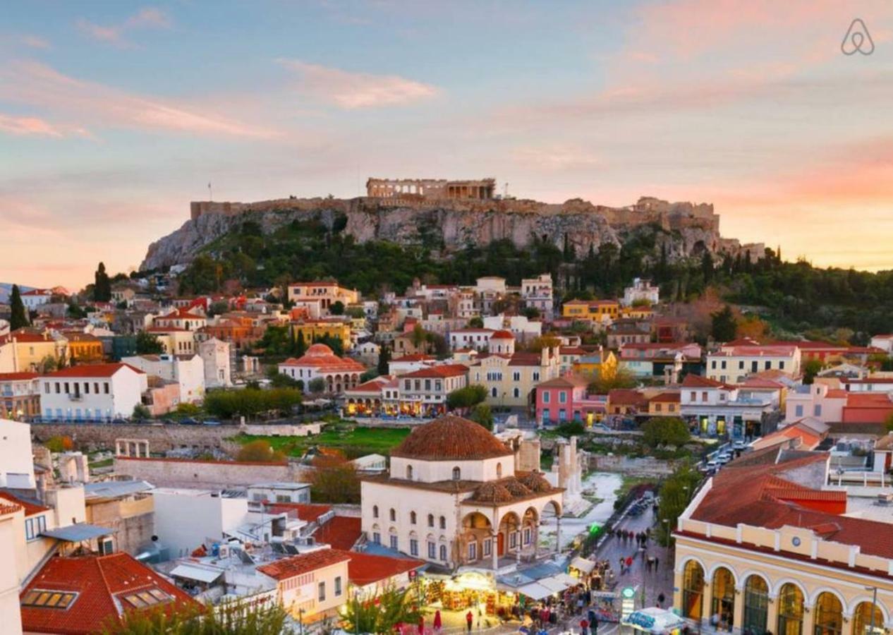 Appartamento Nephiria'S Boho House With Acropolis View! Atene Esterno foto