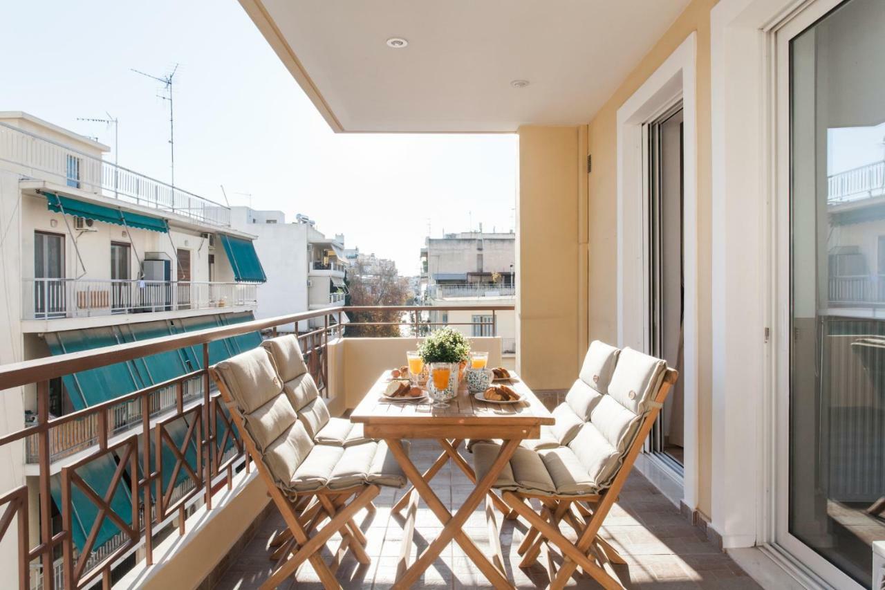 Appartamento Nephiria'S Boho House With Acropolis View! Atene Esterno foto